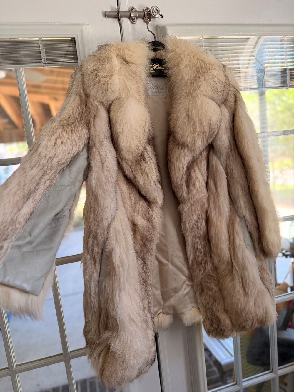 Vintage Cream & Tan Fur Jacket by - Luxe Real Fur Coat